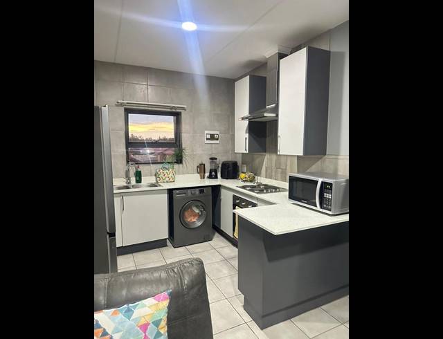 3 BEDROOM TOWNHOUSE FOR SALE IN WITPOORTJIE